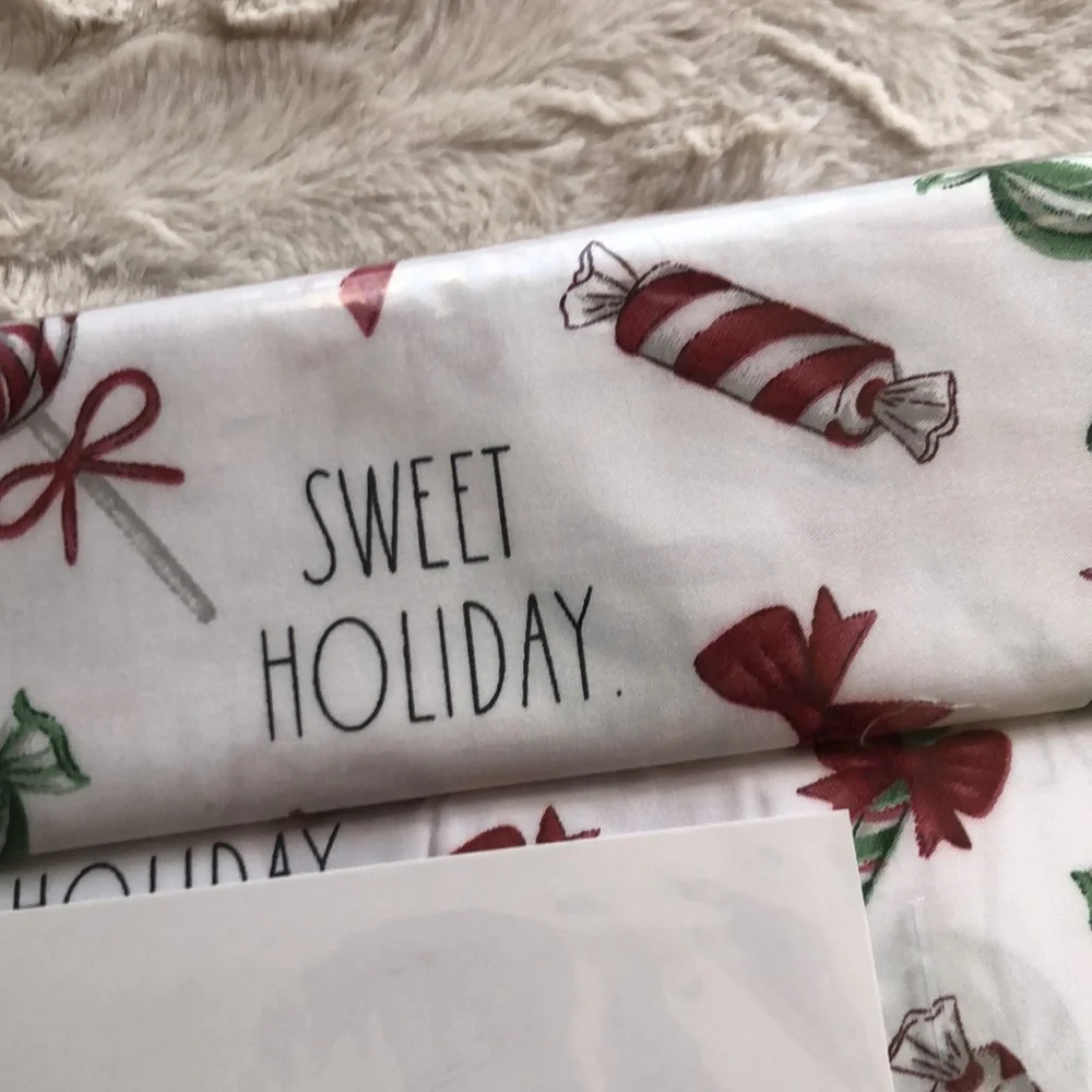 Rae Dunn SWEET HOLIDAY Candy Cane Sheet Set - TWIN